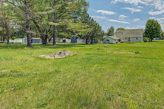 2128 Lancaster Heights, FREEPORT, Illinois 61032, 5 Bedrooms Bedrooms, ,3 BathroomsBathrooms,House,For Sale,Lancaster Heights,202603070