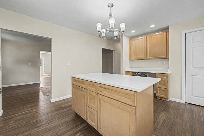 2128 Lancaster Heights, FREEPORT, Illinois 61032, 5 Bedrooms Bedrooms, ,3 BathroomsBathrooms,House,For Sale,Lancaster Heights,202603070