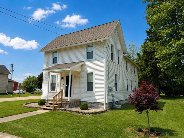 109 Meyers, MILLEDGEVILLE, Illinois 61051, 3 Bedrooms Bedrooms, ,1 BathroomBathrooms,House,For Sale,Meyers,202603072