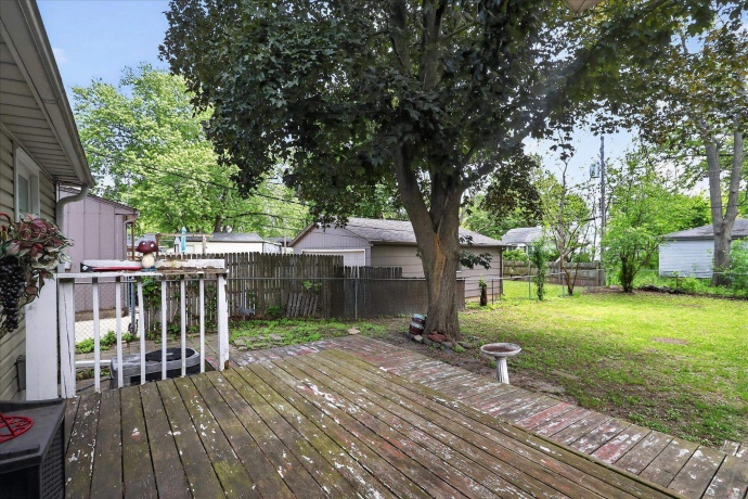 2404 Paradise, ROCKFORD, Illinois 61103, 2 Bedrooms Bedrooms, ,1 BathroomBathrooms,House,For Sale,Paradise,202603053