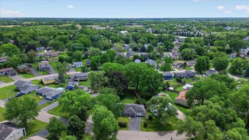 249 Hickory, ANTIOCH, Illinois 60002, 4 Bedrooms Bedrooms, ,1 BathroomBathrooms,House,For Sale,Hickory,202603074