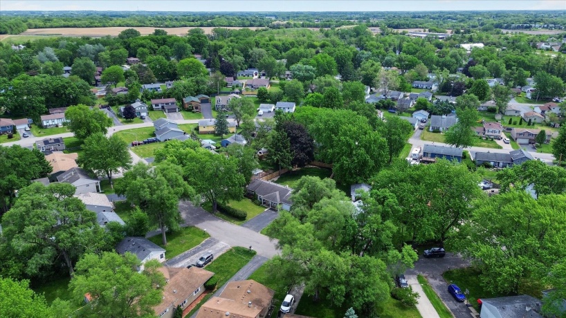 249 Hickory, ANTIOCH, Illinois 60002, 4 Bedrooms Bedrooms, ,1 BathroomBathrooms,House,For Sale,Hickory,202603074