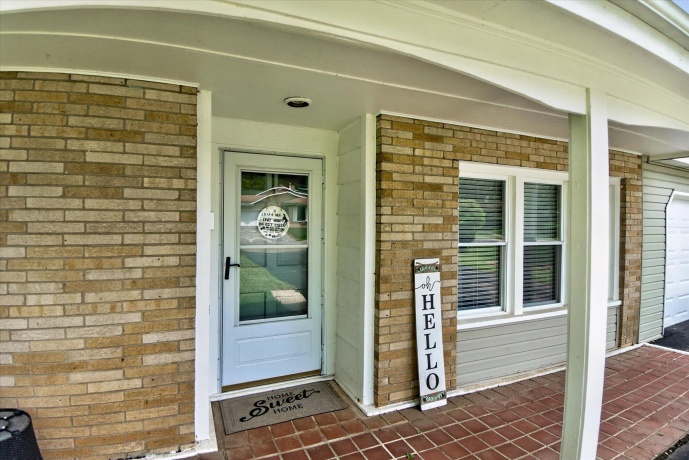 249 Hickory, ANTIOCH, Illinois 60002, 4 Bedrooms Bedrooms, ,1 BathroomBathrooms,House,For Sale,Hickory,202603074
