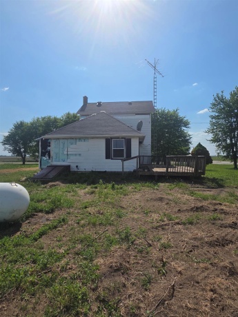 903 sterling, DIXON, Illinois 61021, 3 Bedrooms Bedrooms, ,1 BathroomBathrooms,House,For Sale,sterling,202603075
