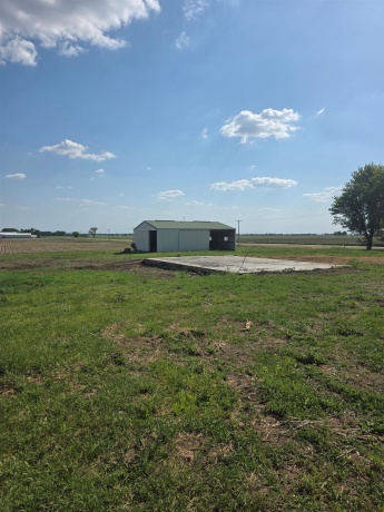 903 sterling, DIXON, Illinois 61021, 3 Bedrooms Bedrooms, ,1 BathroomBathrooms,House,For Sale,sterling,202603075