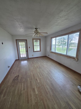 903 sterling, DIXON, Illinois 61021, 3 Bedrooms Bedrooms, ,1 BathroomBathrooms,House,For Sale,sterling,202603075