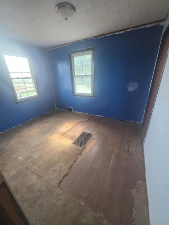 903 sterling, DIXON, Illinois 61021, 3 Bedrooms Bedrooms, ,1 BathroomBathrooms,House,For Sale,sterling,202603075