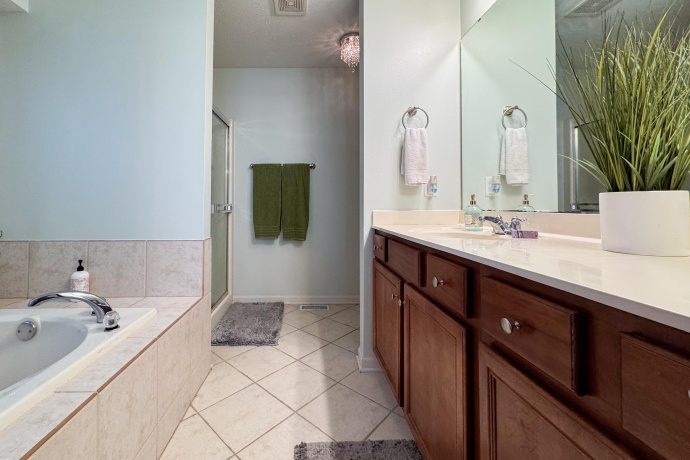 11524 Cross Creek, BELVIDERE, Illinois 61008, 4 Bedrooms Bedrooms, ,3 BathroomsBathrooms,House,For Sale,Cross Creek,202603077