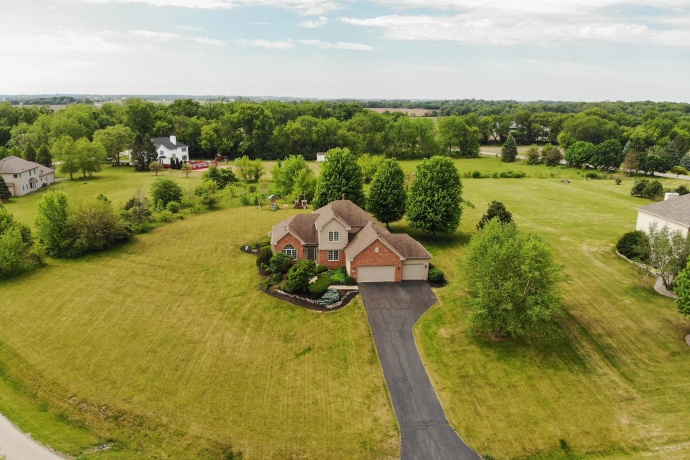 11524 Cross Creek, BELVIDERE, Illinois 61008, 4 Bedrooms Bedrooms, ,3 BathroomsBathrooms,House,For Sale,Cross Creek,202603077