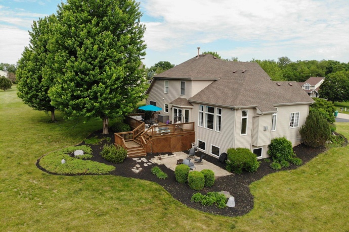 11524 Cross Creek, BELVIDERE, Illinois 61008, 4 Bedrooms Bedrooms, ,3 BathroomsBathrooms,House,For Sale,Cross Creek,202603077