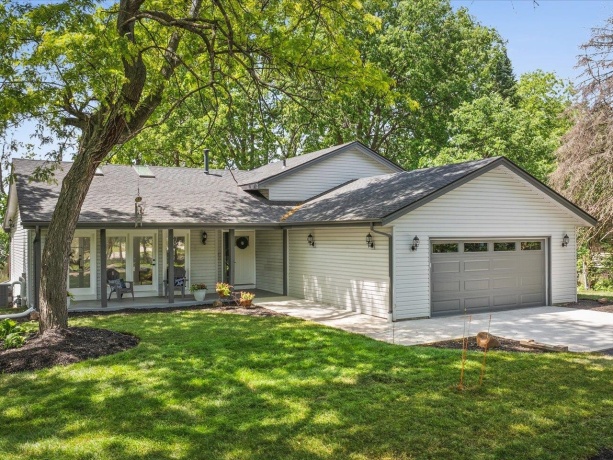 11602 Bend River, ROSCOE, Illinois 61073, 3 Bedrooms Bedrooms, ,2 BathroomsBathrooms,House,For Sale,Bend River,202603079
