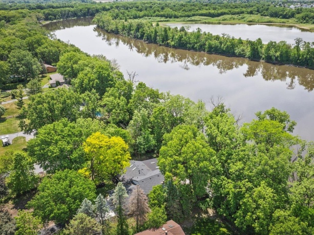 11602 Bend River, ROSCOE, Illinois 61073, 3 Bedrooms Bedrooms, ,2 BathroomsBathrooms,House,For Sale,Bend River,202603079