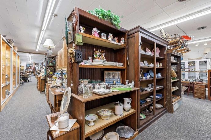 136 Main, ELIZABETH, Illinois 61028, ,Commercial,For Sale,Main,202603084