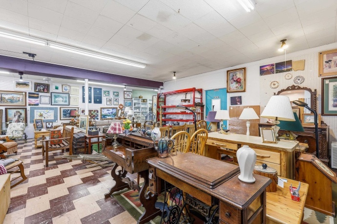 136 Main, ELIZABETH, Illinois 61028, ,Commercial,For Sale,Main,202603084