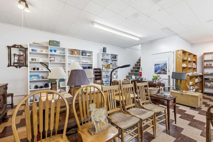 136 Main, ELIZABETH, Illinois 61028, ,Commercial,For Sale,Main,202603084