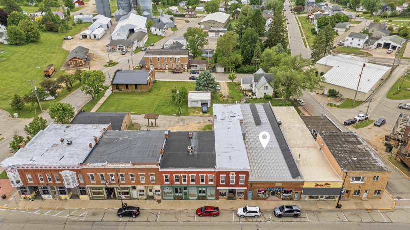 136 Main, ELIZABETH, Illinois 61028, ,Commercial,For Sale,Main,202603084