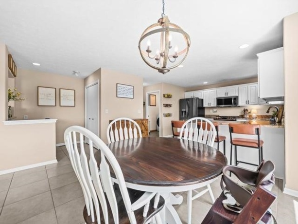 5598 White Fox, ROCKFORD, Illinois 61102, 4 Bedrooms Bedrooms, ,3 BathroomsBathrooms,House,For Sale,White Fox,202603083