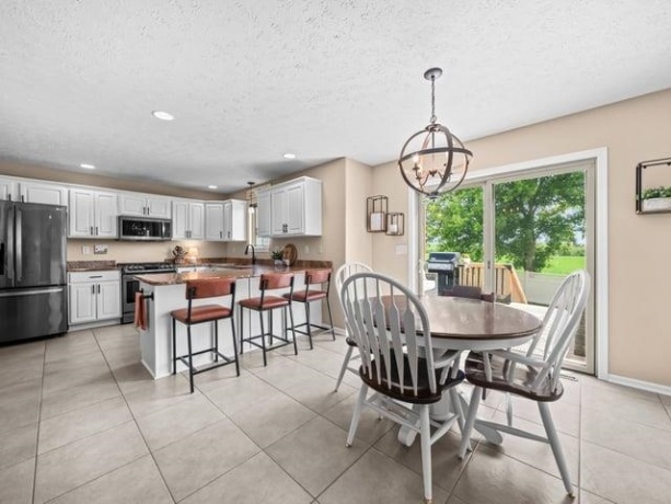 5598 White Fox, ROCKFORD, Illinois 61102, 4 Bedrooms Bedrooms, ,3 BathroomsBathrooms,House,For Sale,White Fox,202603083