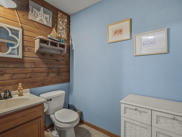 14019 Queenanns, POPLAR GROVE, Illinois 61065, 4 Bedrooms Bedrooms, ,2 BathroomsBathrooms,House,For Sale,Queenanns,202603085