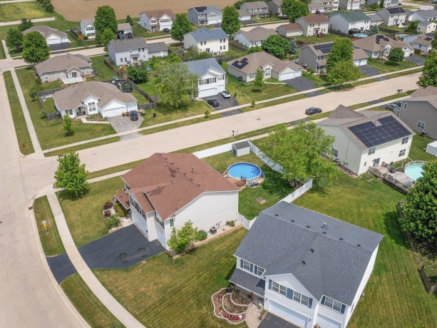 14019 Queenanns, POPLAR GROVE, Illinois 61065, 4 Bedrooms Bedrooms, ,2 BathroomsBathrooms,House,For Sale,Queenanns,202603085