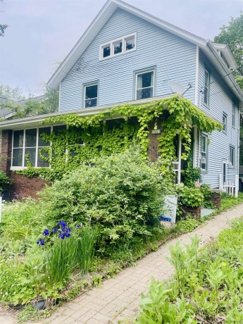 1239 GARRISON, ROCKFORD, Illinois 61103, 5 Bedrooms Bedrooms, ,2 BathroomsBathrooms,House,For Sale,GARRISON,202602969
