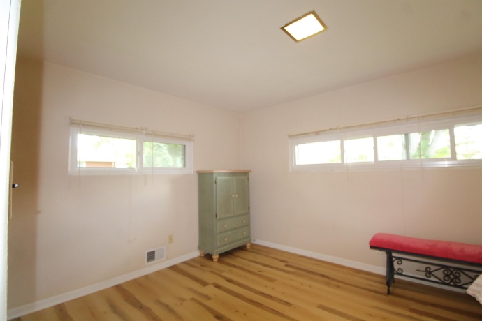 1112 Lexington, ROCKFORD, Illinois 61108, 2 Bedrooms Bedrooms, ,1 BathroomBathrooms,House,For Sale,Lexington,202603087