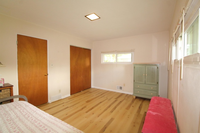 1112 Lexington, ROCKFORD, Illinois 61108, 2 Bedrooms Bedrooms, ,1 BathroomBathrooms,House,For Sale,Lexington,202603087