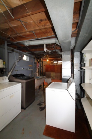 1112 Lexington, ROCKFORD, Illinois 61108, 2 Bedrooms Bedrooms, ,1 BathroomBathrooms,House,For Sale,Lexington,202603087