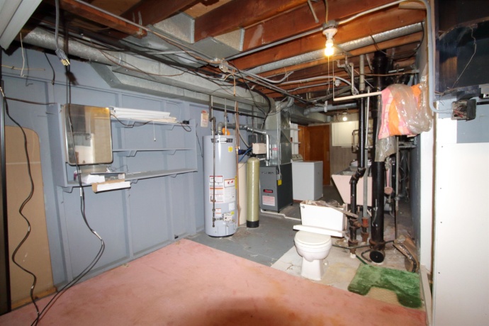 1112 Lexington, ROCKFORD, Illinois 61108, 2 Bedrooms Bedrooms, ,1 BathroomBathrooms,House,For Sale,Lexington,202603087
