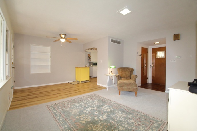 1112 Lexington, ROCKFORD, Illinois 61108, 2 Bedrooms Bedrooms, ,1 BathroomBathrooms,House,For Sale,Lexington,202603087