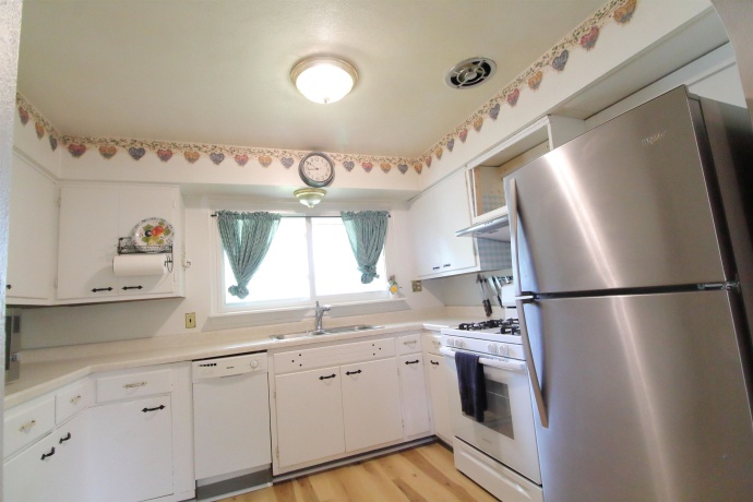 1112 Lexington, ROCKFORD, Illinois 61108, 2 Bedrooms Bedrooms, ,1 BathroomBathrooms,House,For Sale,Lexington,202603087