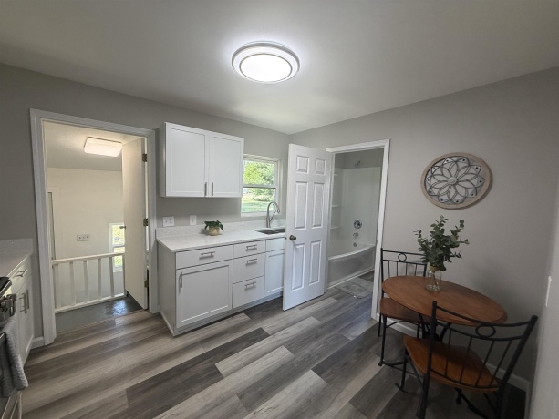 230 Hackett, SOUTH BELOIT, Illinois 61080, 2 Bedrooms Bedrooms, ,1 BathroomBathrooms,House,For Sale,Hackett,202603089