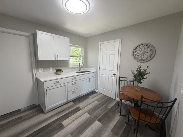 230 Hackett, SOUTH BELOIT, Illinois 61080, 2 Bedrooms Bedrooms, ,1 BathroomBathrooms,House,For Sale,Hackett,202603089