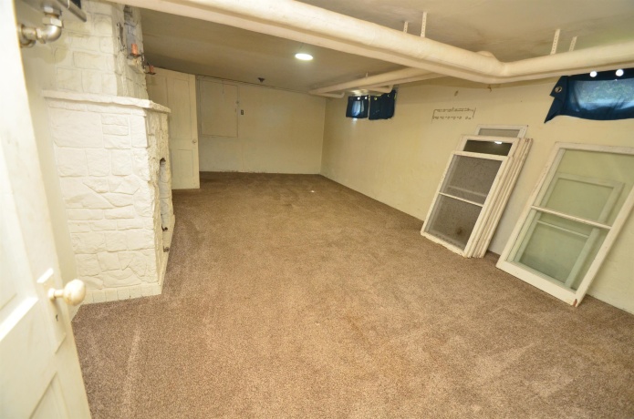 2236 17th, ROCKFORD, Illinois 61104, 2 Bedrooms Bedrooms, ,1 BathroomBathrooms,House,For Sale,17th,202603093