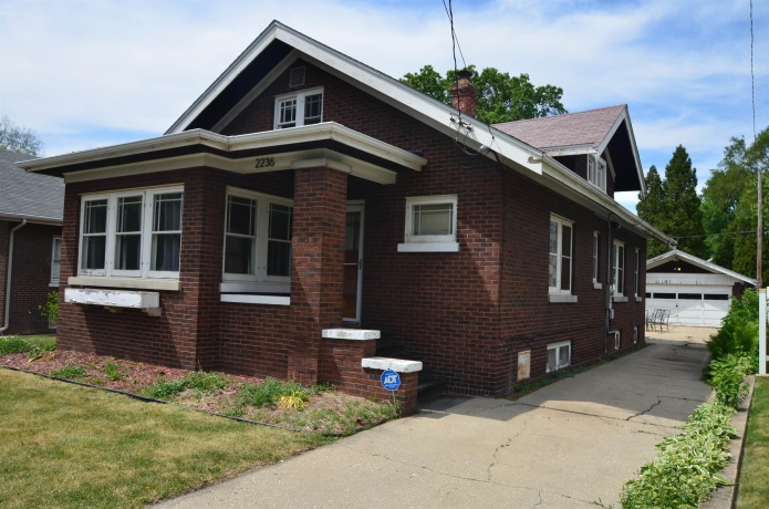 2236 17th, ROCKFORD, Illinois 61104, 2 Bedrooms Bedrooms, ,1 BathroomBathrooms,House,For Sale,17th,202603093