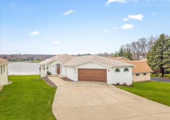 847 Breckenboro, LAKE SUMMERSET, Illinois 61019, 3 Bedrooms Bedrooms, ,2 BathroomsBathrooms,House,For Sale,Breckenboro,202603094