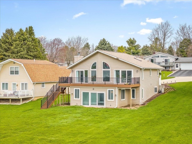847 Breckenboro, LAKE SUMMERSET, Illinois 61019, 3 Bedrooms Bedrooms, ,2 BathroomsBathrooms,House,For Sale,Breckenboro,202603094