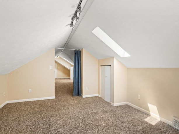2520 19th, ROCKFORD, Illinois 61108, 3 Bedrooms Bedrooms, ,1 BathroomBathrooms,House,For Sale,19th,202603095