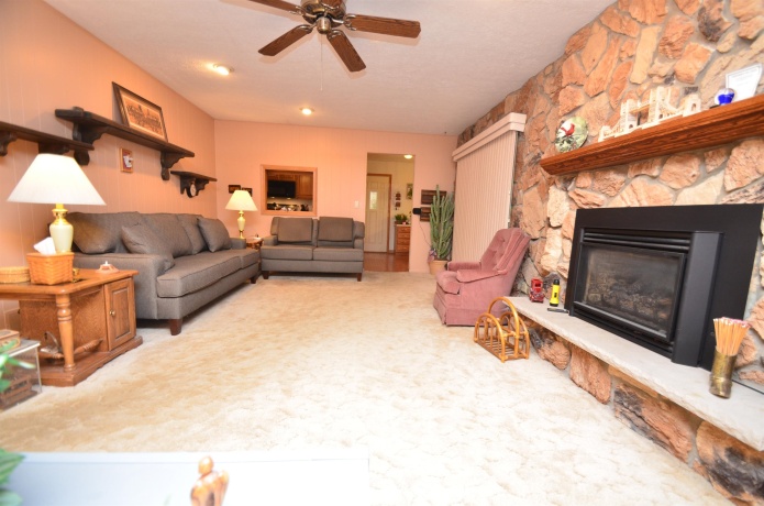 2940 Imperial Oaks, ROCKFORD, Illinois 61114, 4 Bedrooms Bedrooms, ,2 BathroomsBathrooms,House,For Sale,Imperial Oaks,202603096