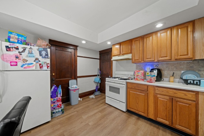1631 8th, ROCKFORD, Illinois 61104, ,2 Units,For Sale,8th,202603099