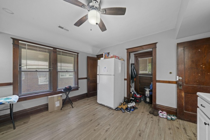 1631 8th, ROCKFORD, Illinois 61104, ,2 Units,For Sale,8th,202603099
