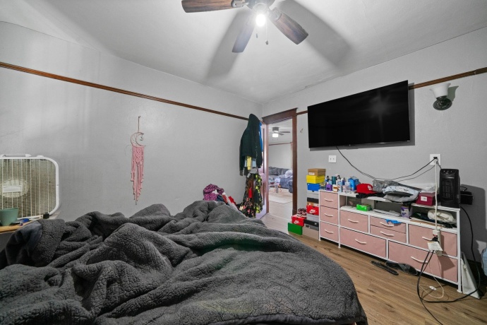 1631 8th, ROCKFORD, Illinois 61104, ,2 Units,For Sale,8th,202603099