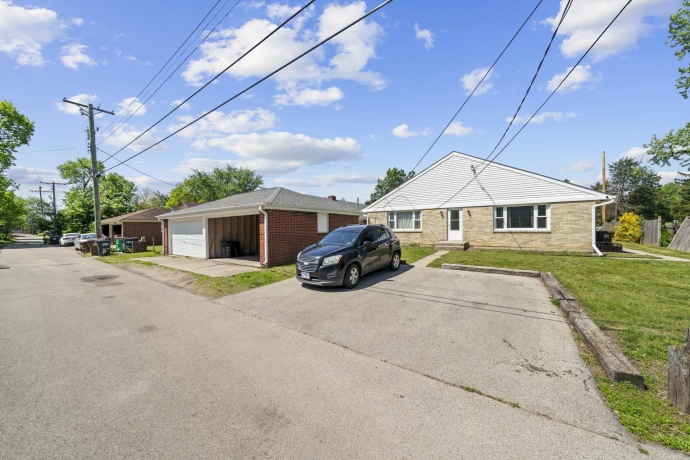 1819 Logan, ROCKFORD, Illinois 61103, ,3 - 4 Units,For Sale,Logan,202603100