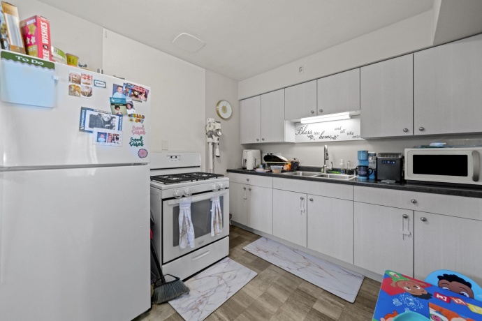 1819 Logan, ROCKFORD, Illinois 61103, ,3 - 4 Units,For Sale,Logan,202603100