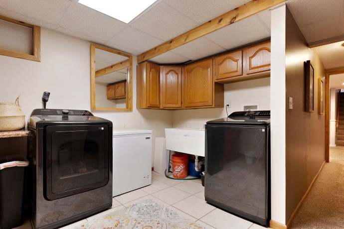 2103 Delcy, ROCKFORD, Illinois 61107, 3 Bedrooms Bedrooms, ,2 BathroomsBathrooms,House,For Sale,Delcy,202603104