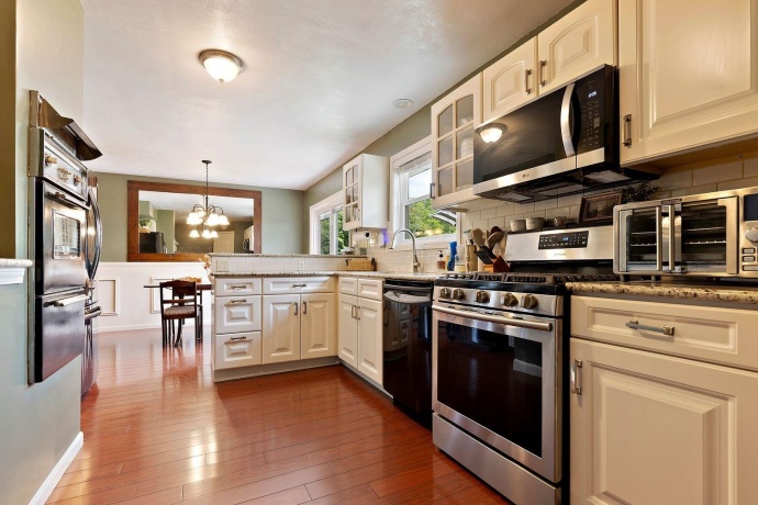 2103 Delcy, ROCKFORD, Illinois 61107, 3 Bedrooms Bedrooms, ,2 BathroomsBathrooms,House,For Sale,Delcy,202603104