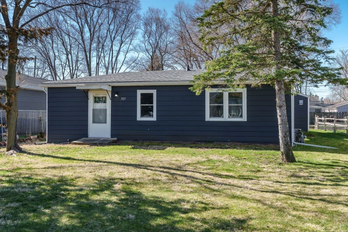 707 Marie, MACHESNEY PARK, Illinois 61115, 2 Bedrooms Bedrooms, ,1 BathroomBathrooms,House,For Sale,Marie,202603106