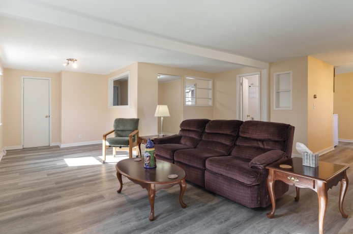 707 Marie, MACHESNEY PARK, Illinois 61115, 2 Bedrooms Bedrooms, ,1 BathroomBathrooms,House,For Sale,Marie,202603106