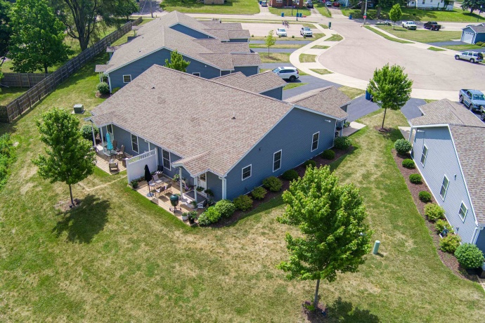 1513 Eadens, DIXON, Illinois 61021, 2 Bedrooms Bedrooms, ,2 BathroomsBathrooms,House,For Sale,Eadens,202603109