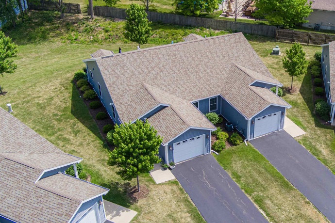 1513 Eadens, DIXON, Illinois 61021, 2 Bedrooms Bedrooms, ,2 BathroomsBathrooms,House,For Sale,Eadens,202603109